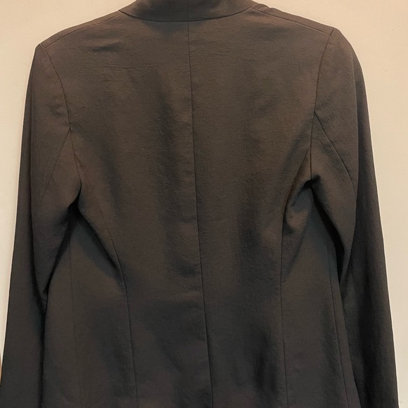 Babaton Aritzia Keith Blazer - size 2 in black - Picture 2 of 3